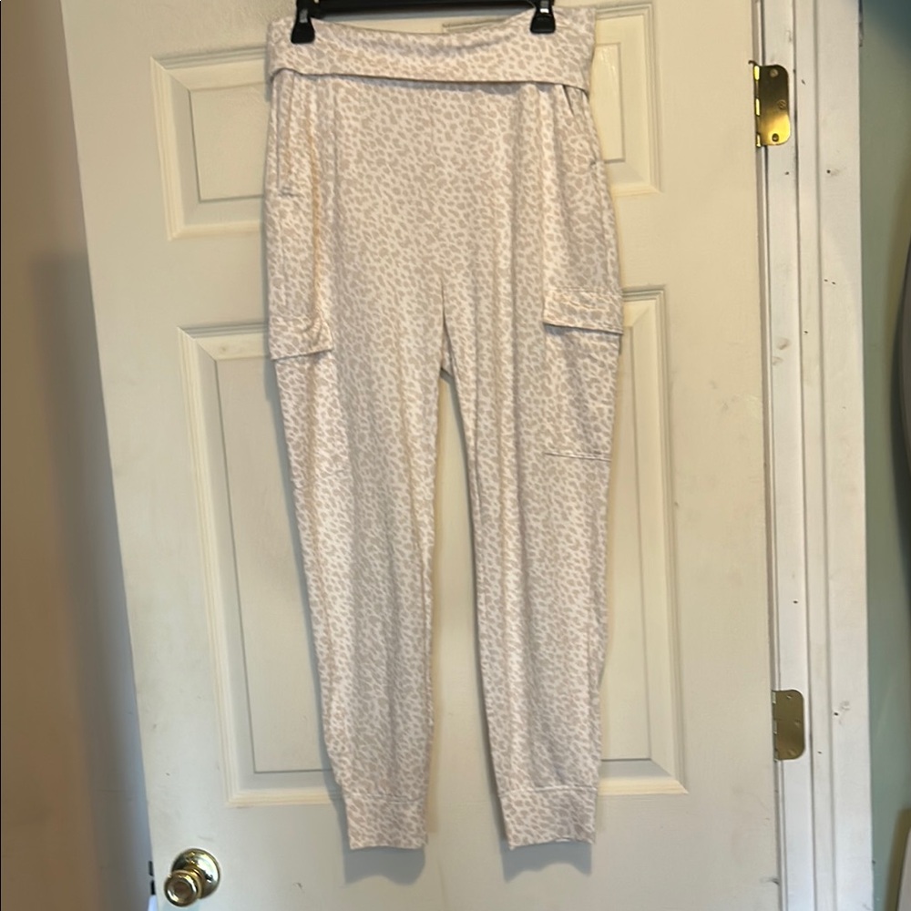 Old Navy Cargo Joggers Size Small